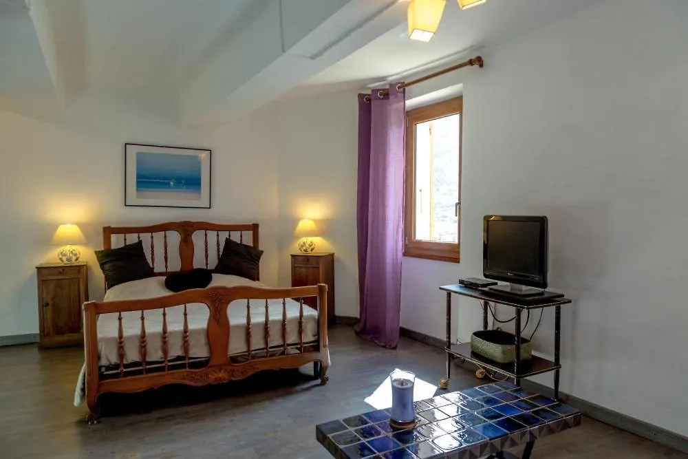 Gite Chambres D'Hotes Le Bellevue Montbrun-les-Bains Frankrijk